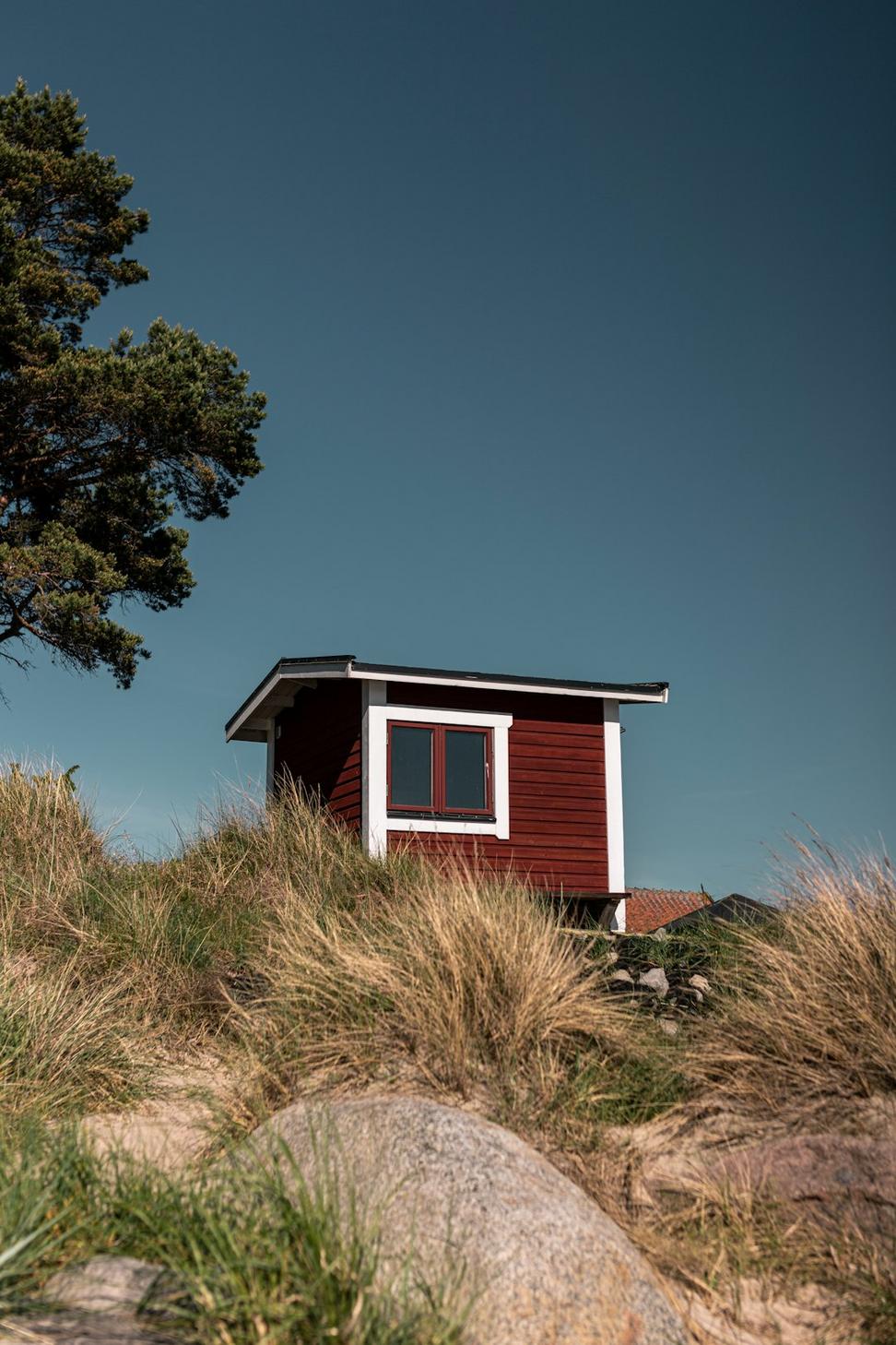 Deep Cove Residence