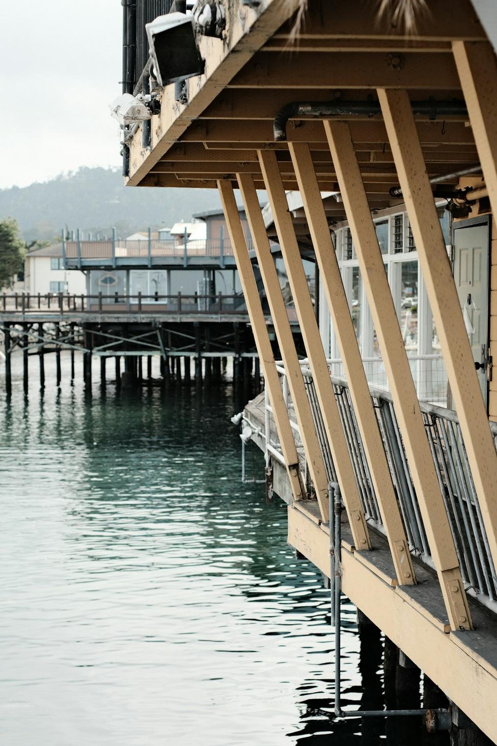 Seawall Restaurant